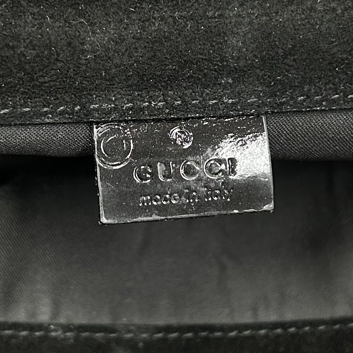 Handbag Luxury Designer By Gucci, Size: Medium
