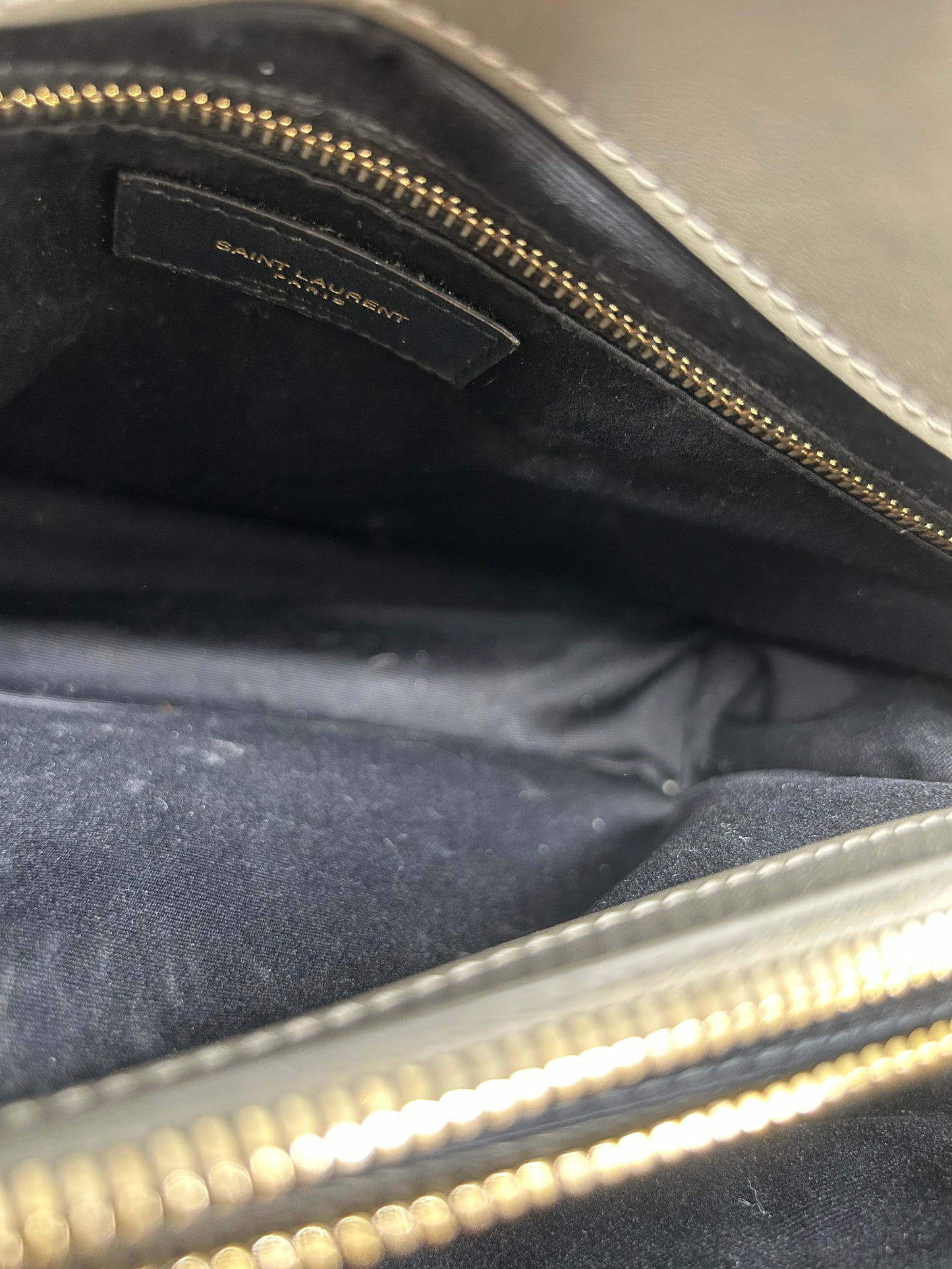 Handbag Luxury Designer By Yves Saint Laurent, Size: Large