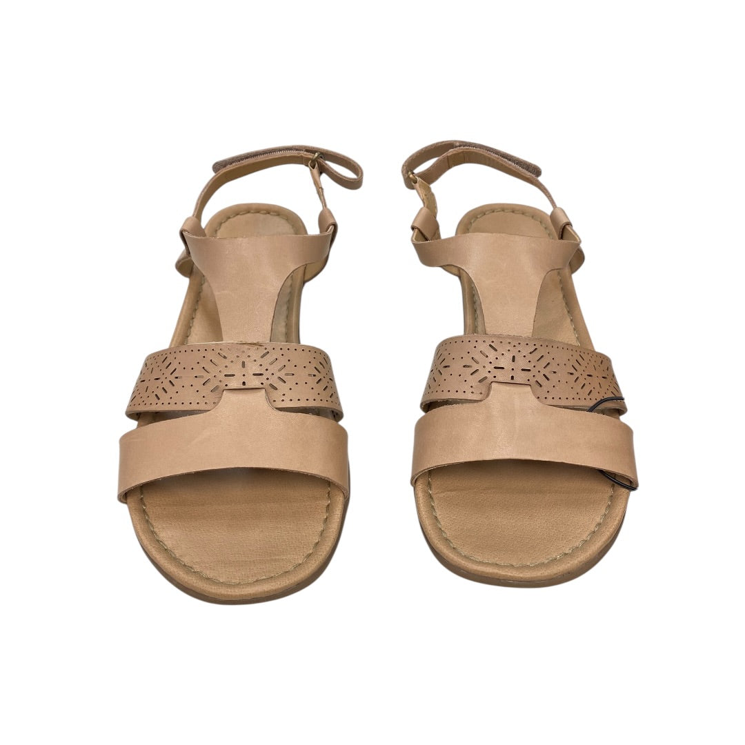Sandals Flats By Naturalizer In Cream, Size:9.5