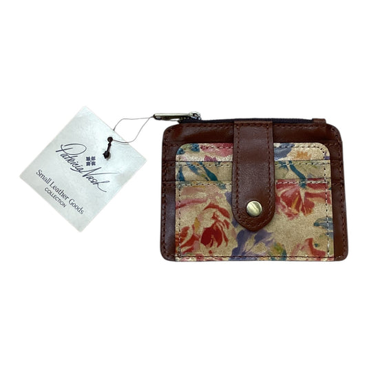 Wallet Designer By Patricia Nash In Floral Print, Size:Small