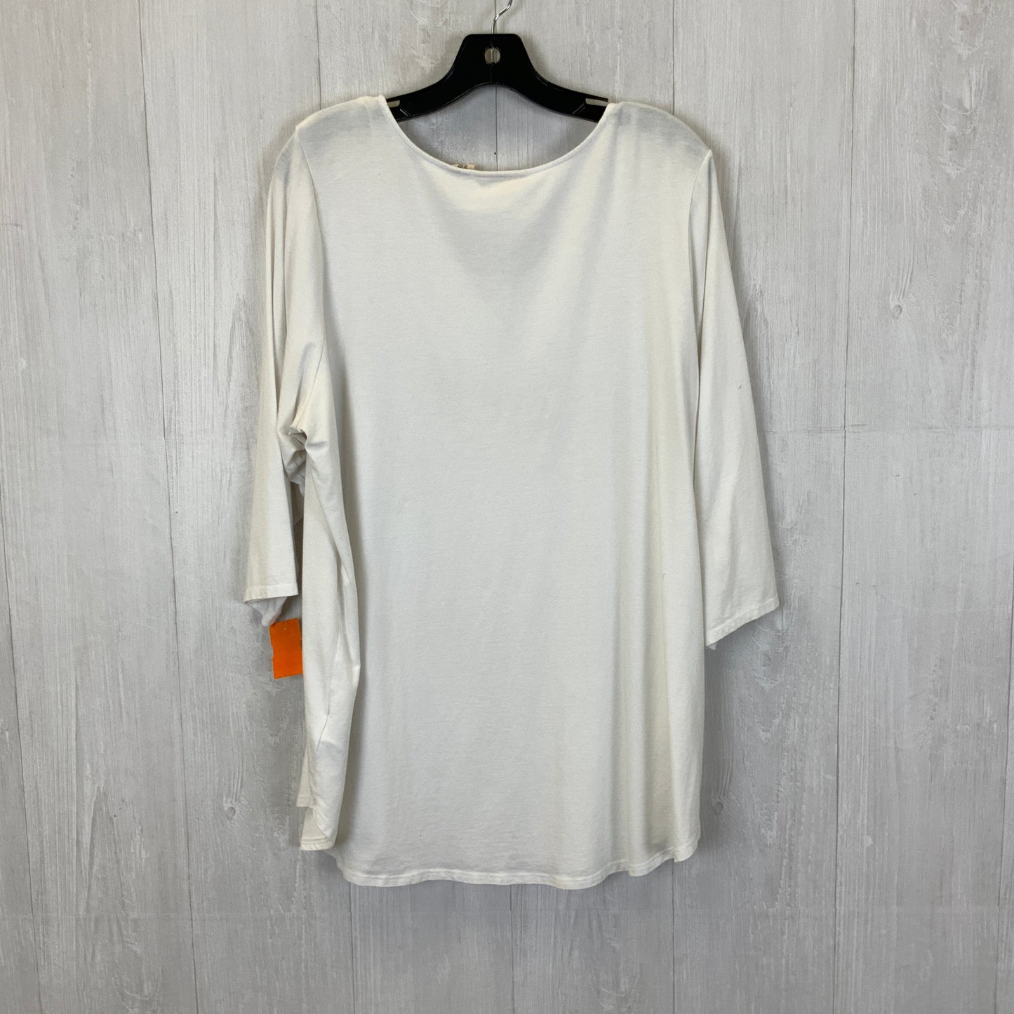 White Top 3/4 Sleeve Basic Christian Siriano, Size 2x