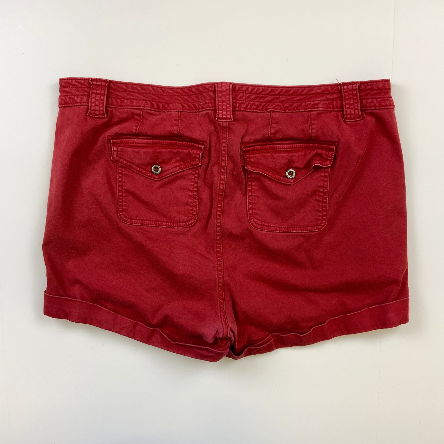 Red Shorts Torrid, Size 20