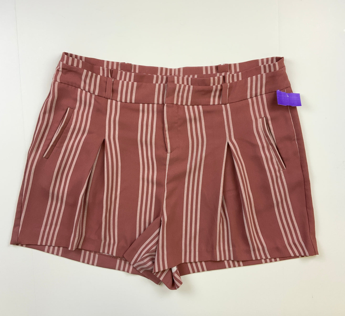 Mauve Shorts Torrid, Size 20