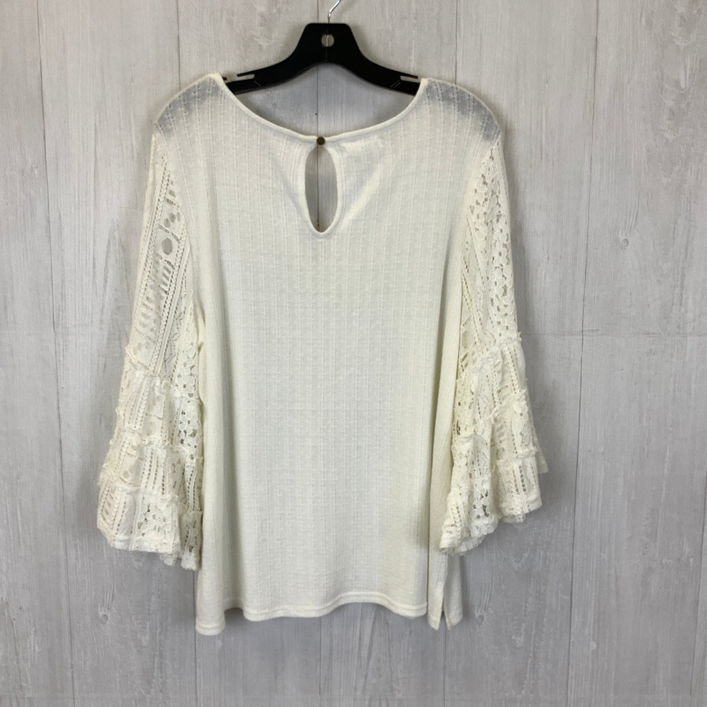 Top 3/4 Sleeve By Maurices In White, Size: L