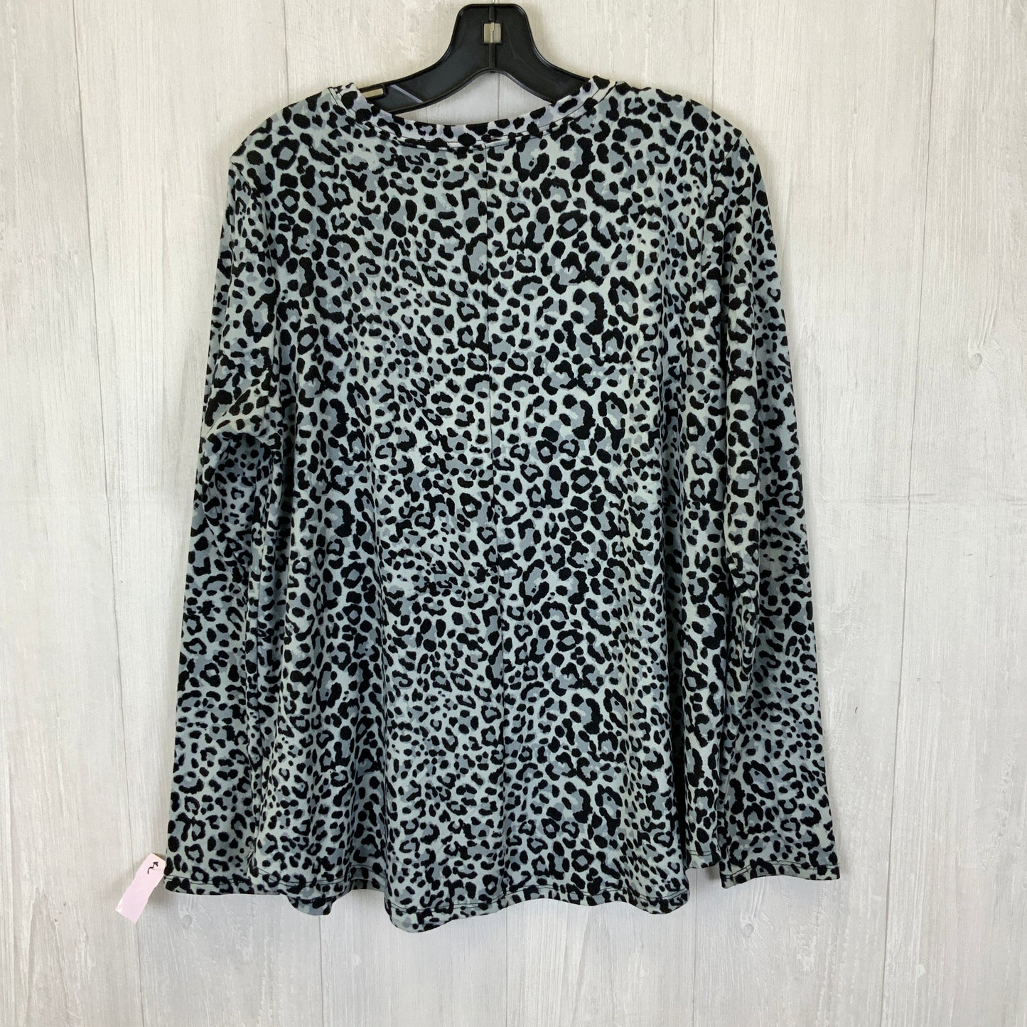 Top Long Sleeve Basic By Zenana Outfitters In Leopard Print, Size: Xl