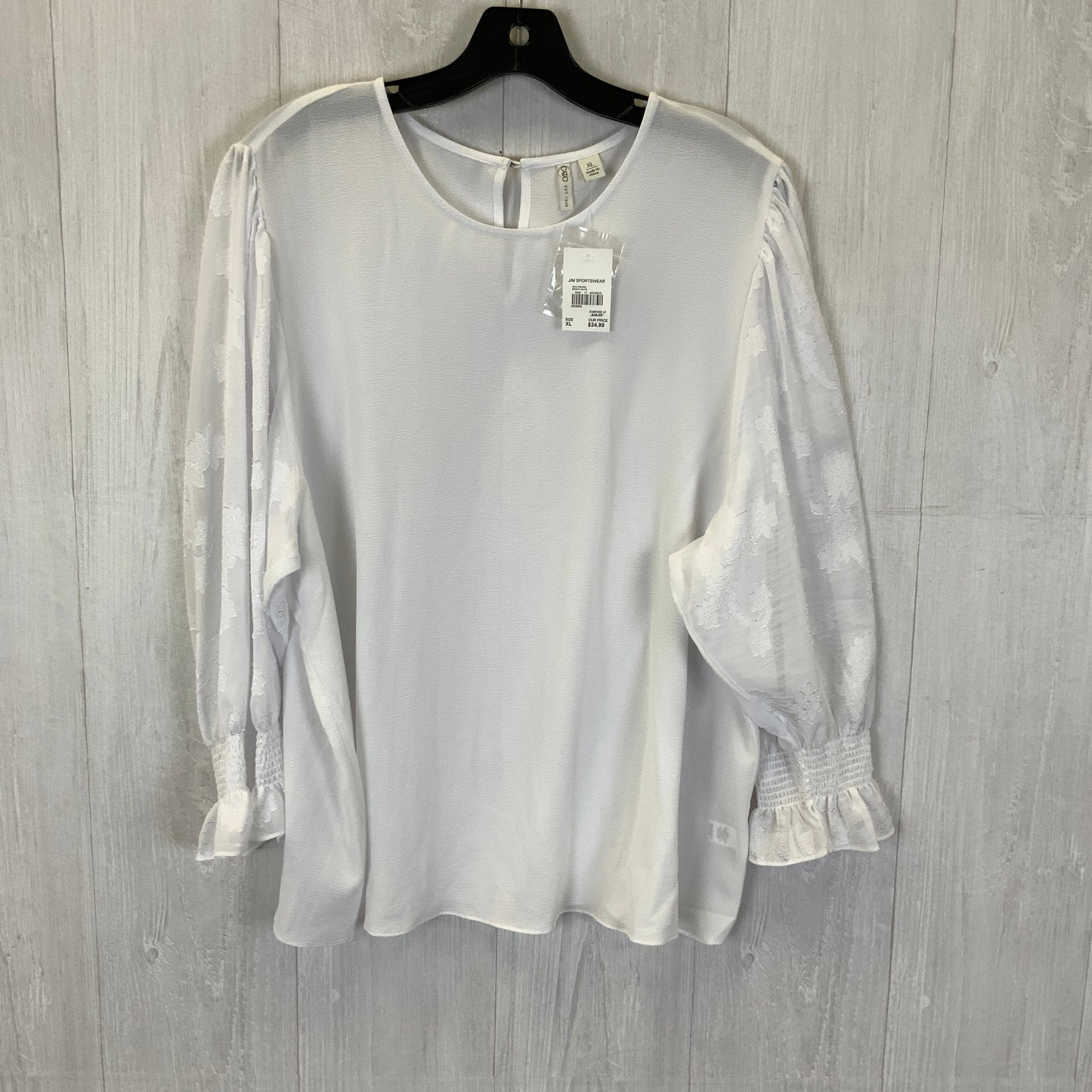 Top Long Sleeve By Cato In White, Size: Xl