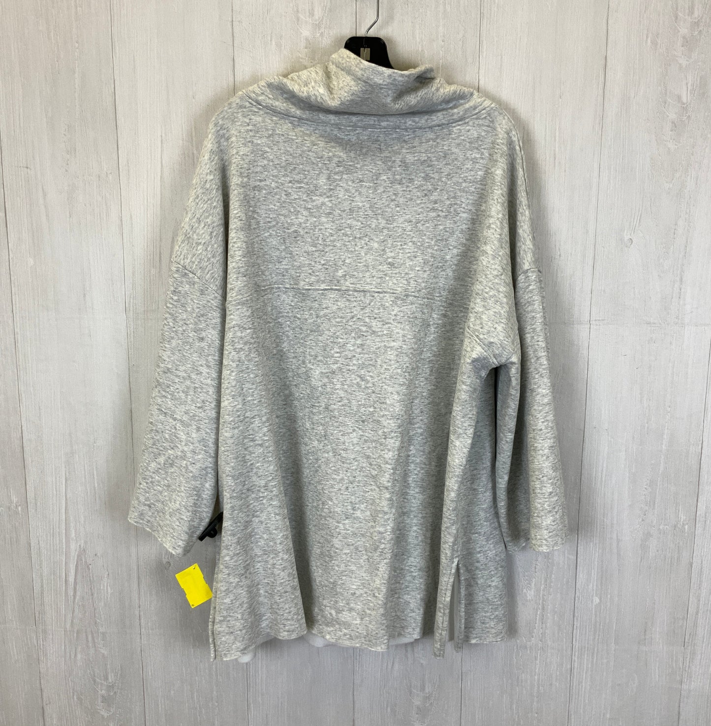 Sweatshirt Hoodie By Ugg In Grey, Size: 2x