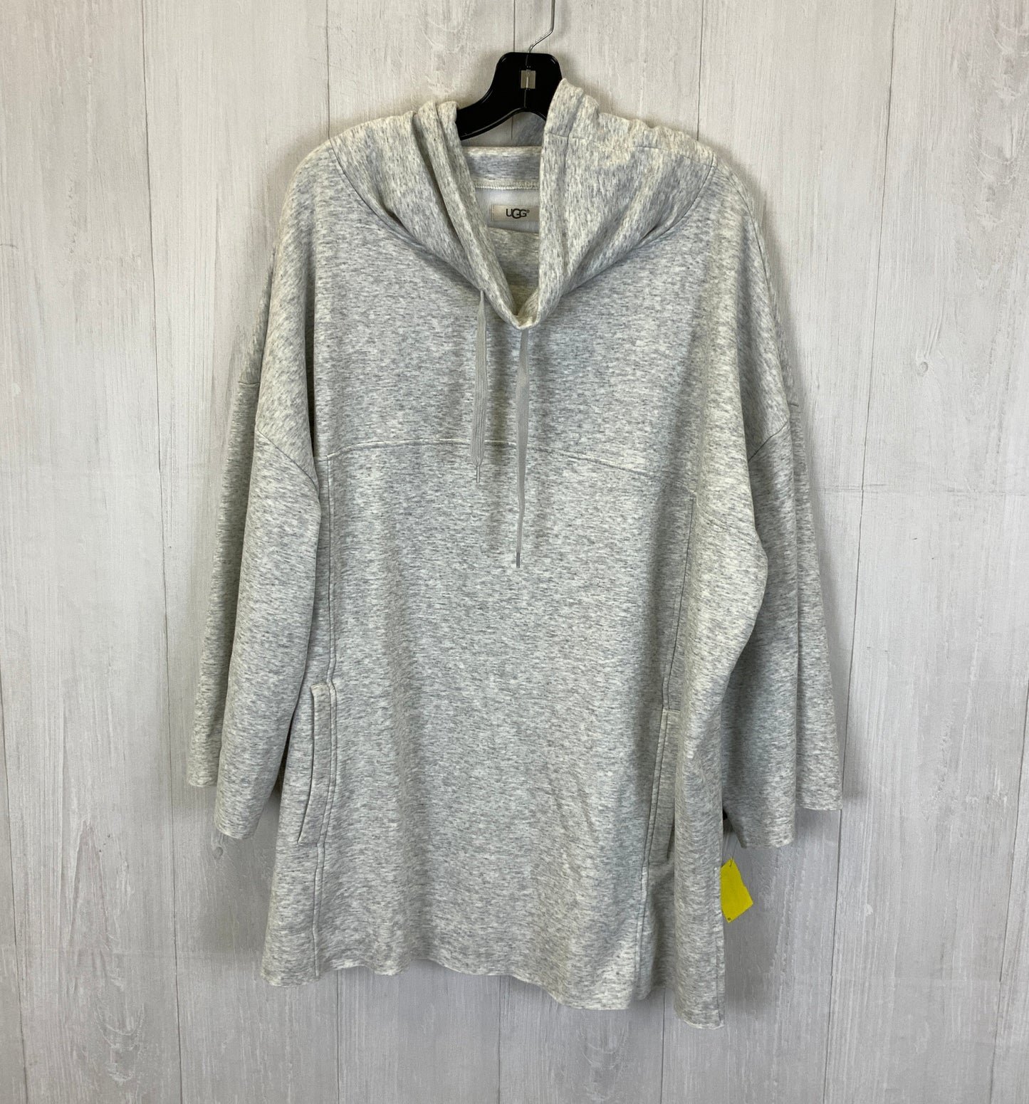 Sweatshirt Hoodie By Ugg In Grey, Size: 2x