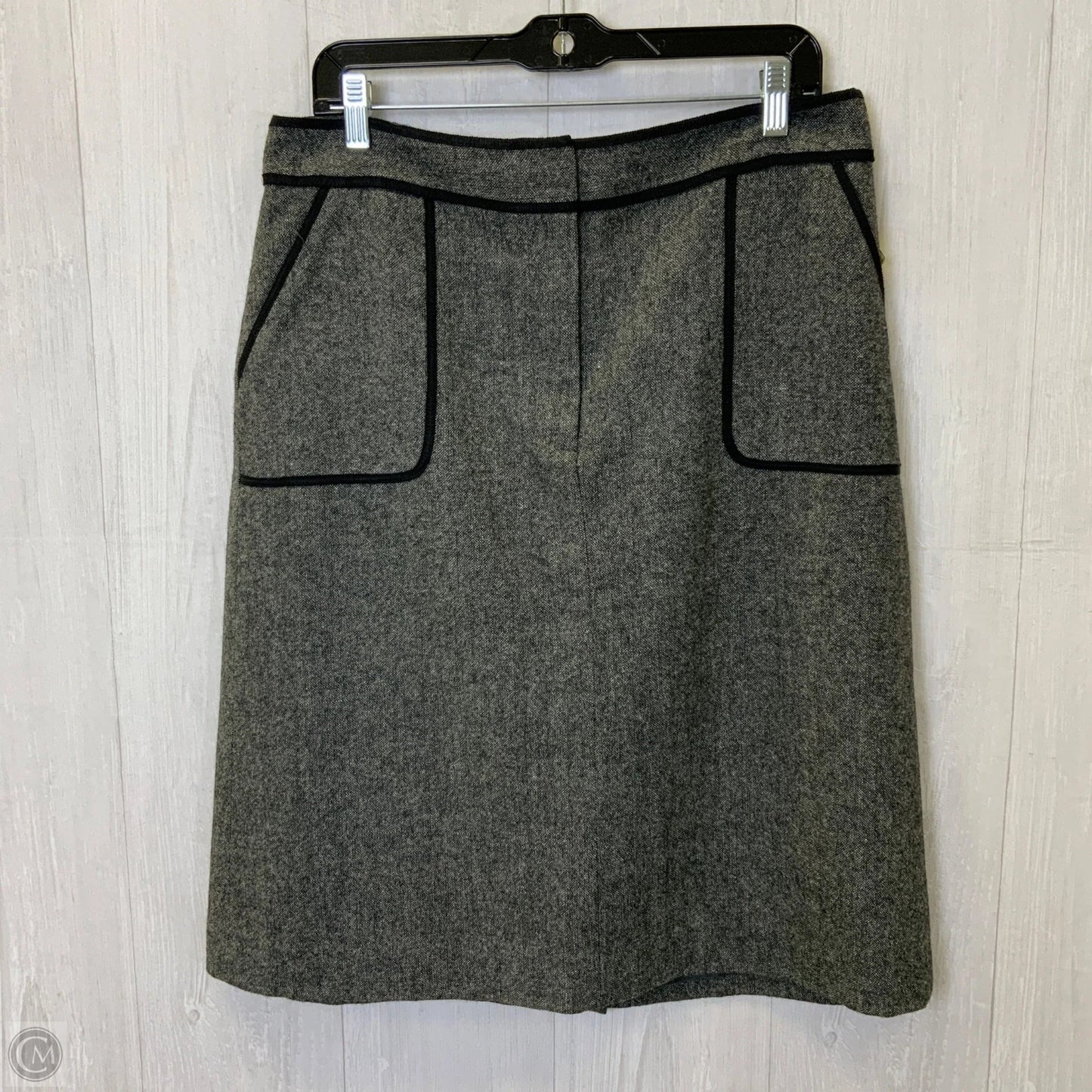 Skirt Mini & Short By Loft In Grey, Size: L