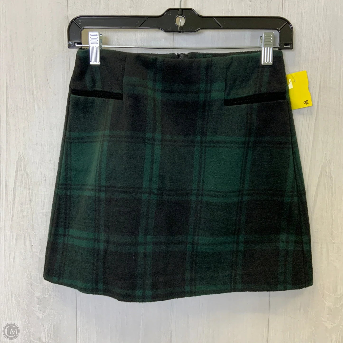 Skirt Mini & Short By Copper Key In Black & Green, Size: Xs