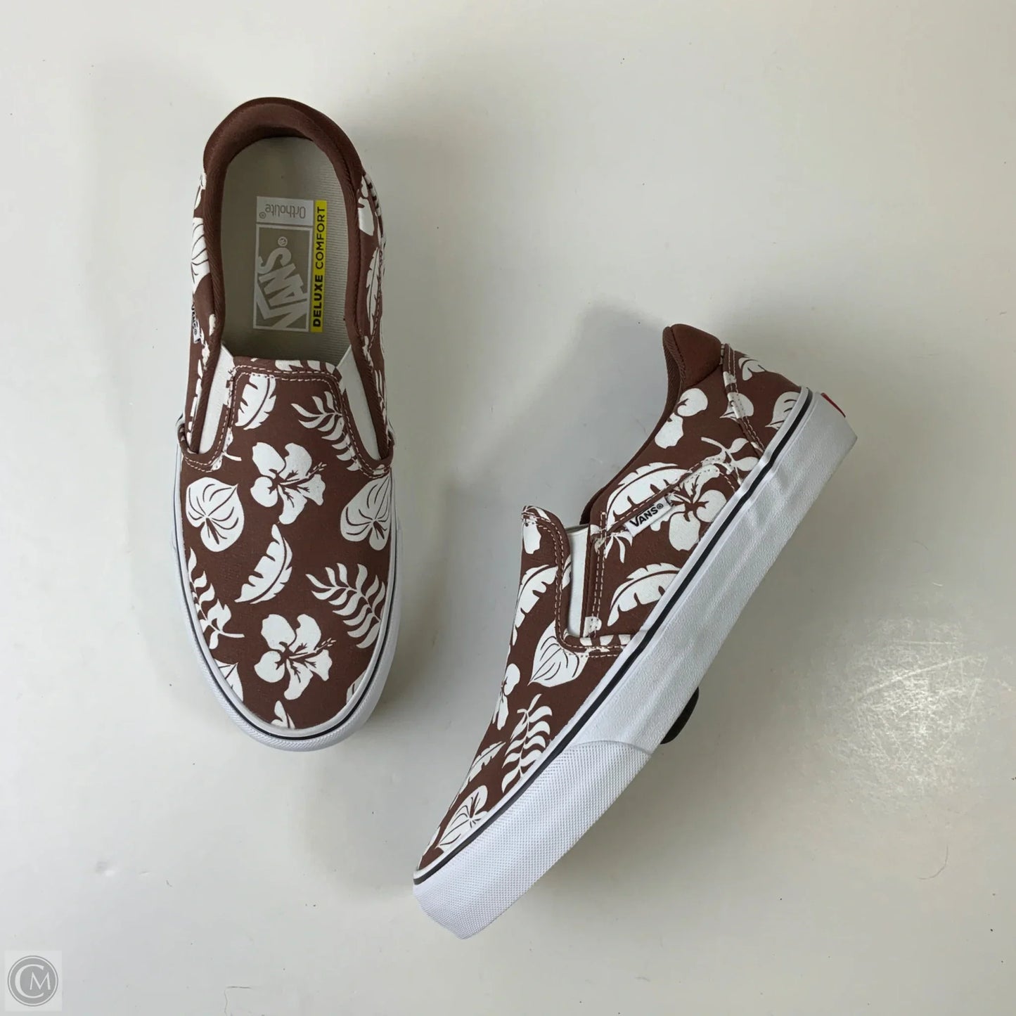 Shoes Sneakers By Vans In Brown & White, Size: 11.5