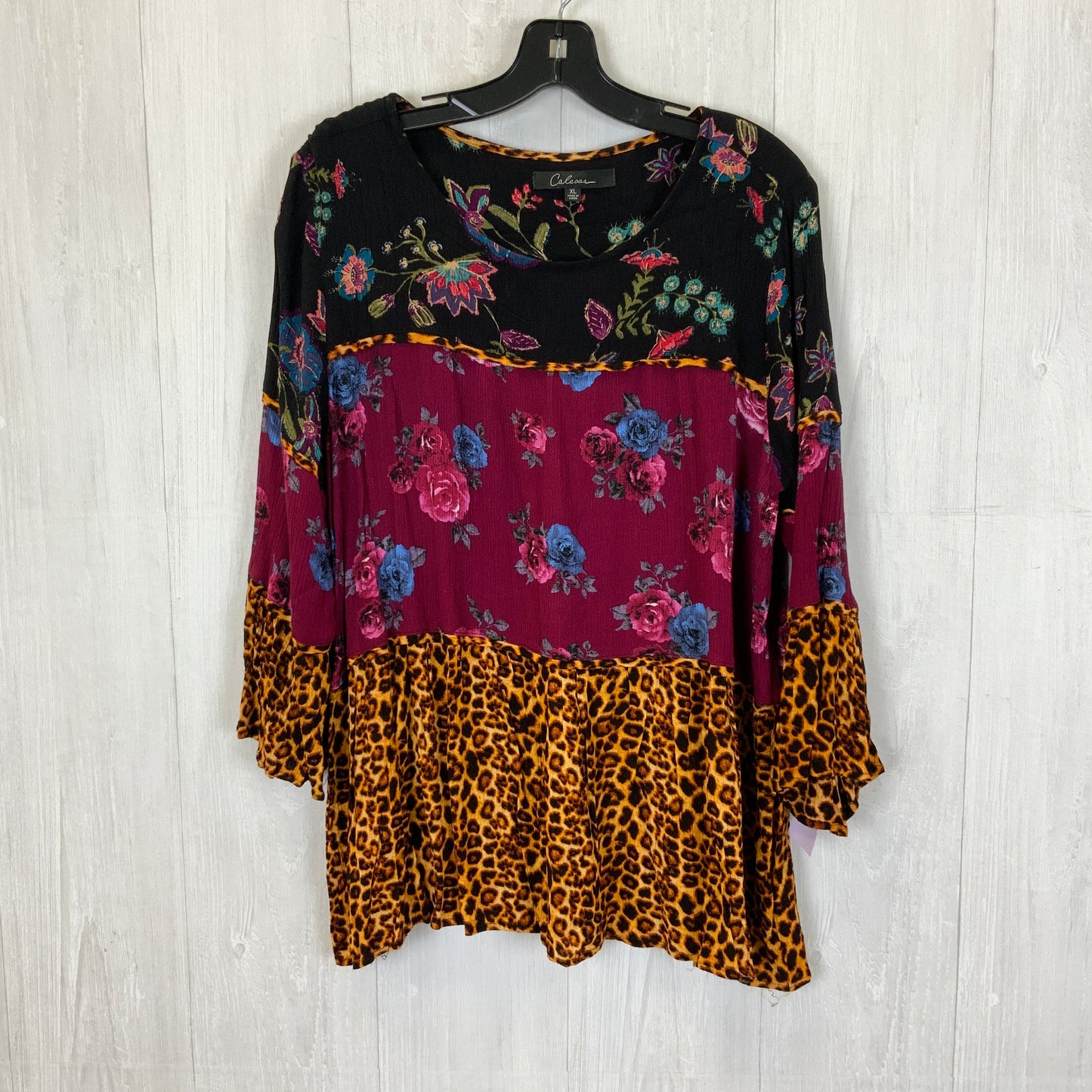 Multi-colored Top Long Sleeve Calessa, Size Xl