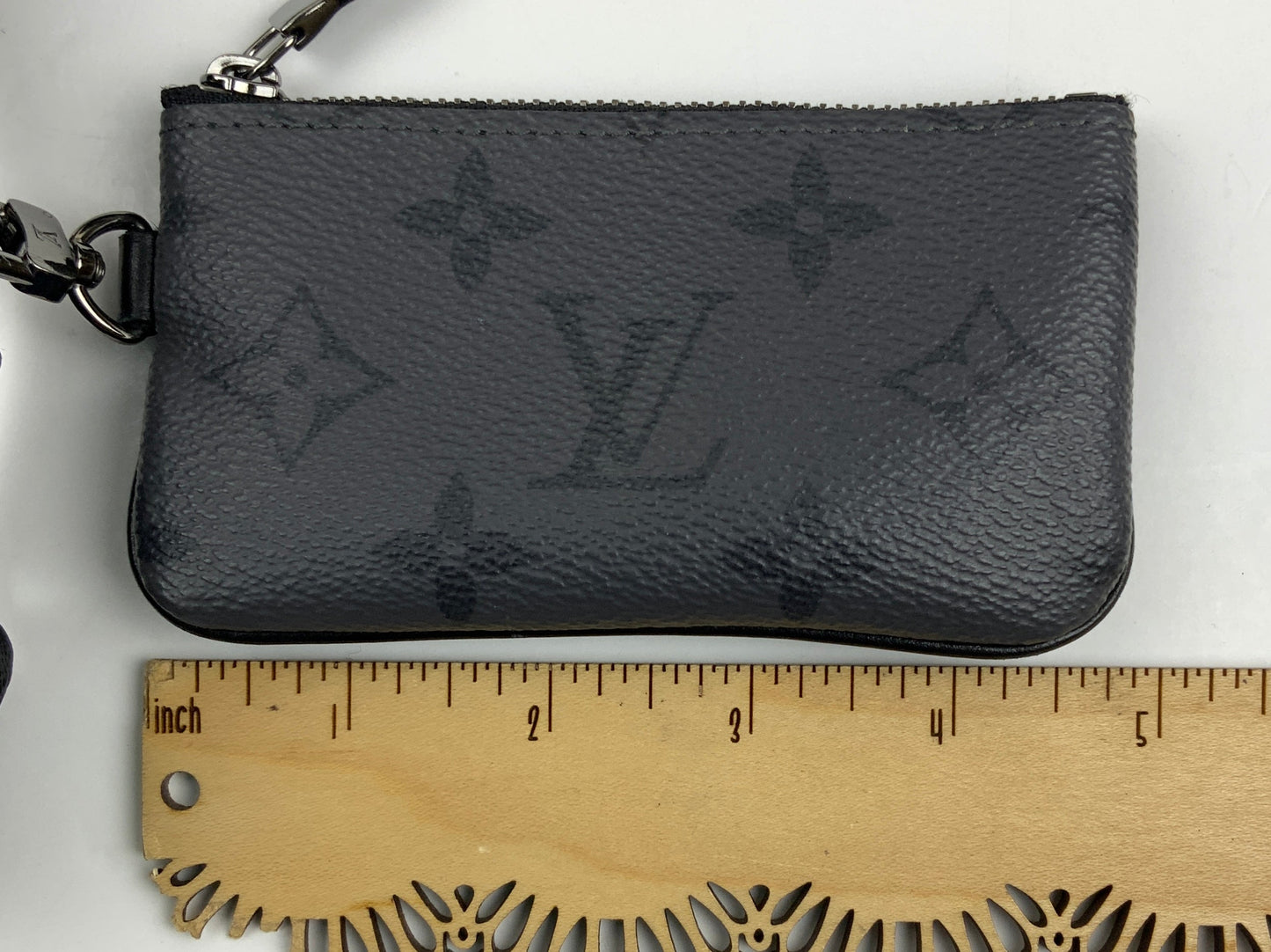 Crossbody Designer By Louis Vuitton, Size: Medium