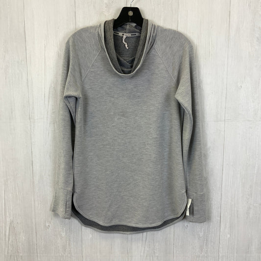 Athletic Top Long Sleeve Collar By Reebok In Grey, Size: S