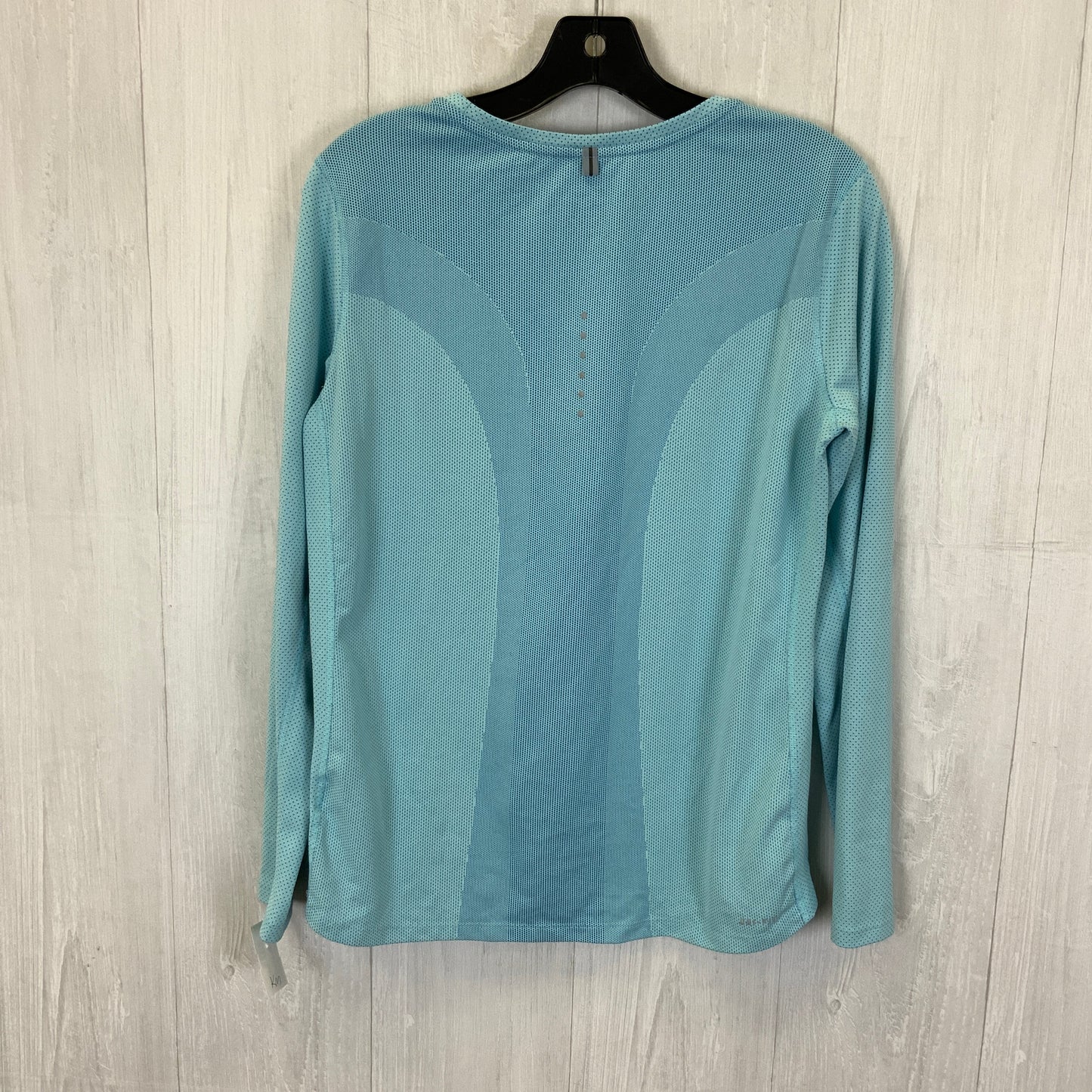 Athletic Top Long Sleeve Collar By Nike In Blue, Size: L