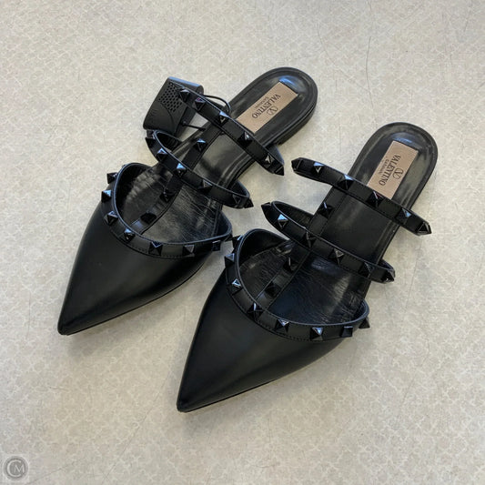 Shoes Luxury Designer By Valentino-garavani In Black, Size: 8