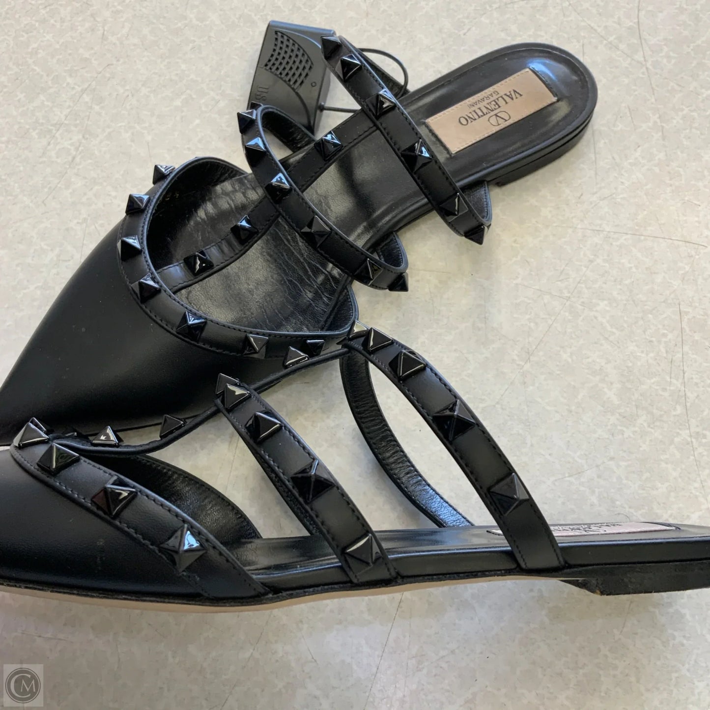 Shoes Luxury Designer By Valentino-garavani In Black, Size: 8