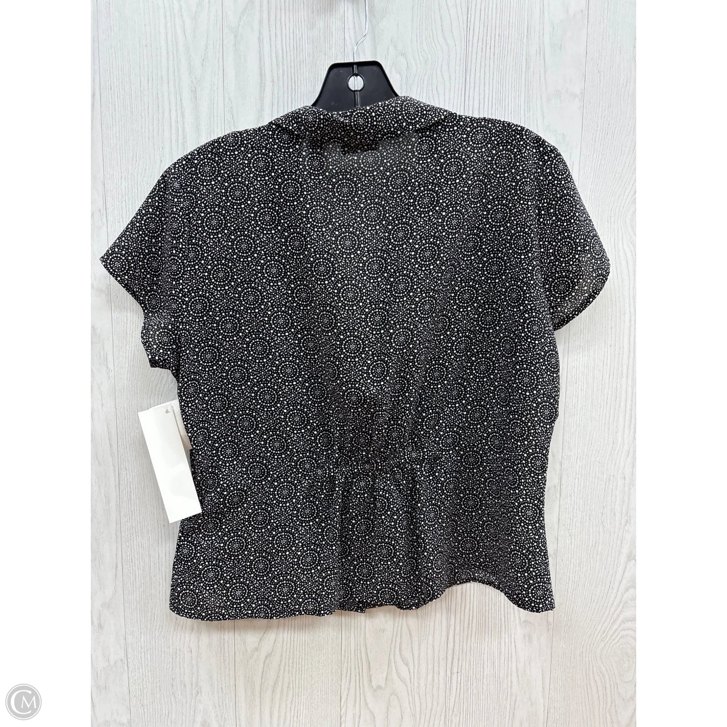Top Short Sleeve By Covington In Black White, Size: Petite  Medium