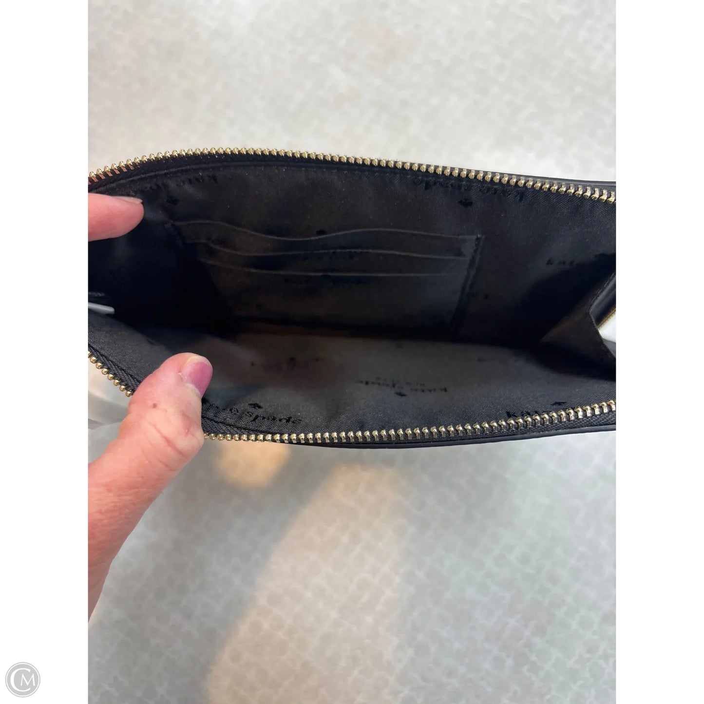 Wristlet Designer By Kate Spade, Size: Medium