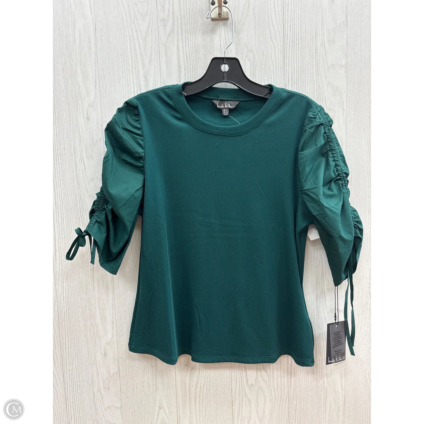 Top Short Sleeve By Nicole By Nicole Miller In Green, Size: S