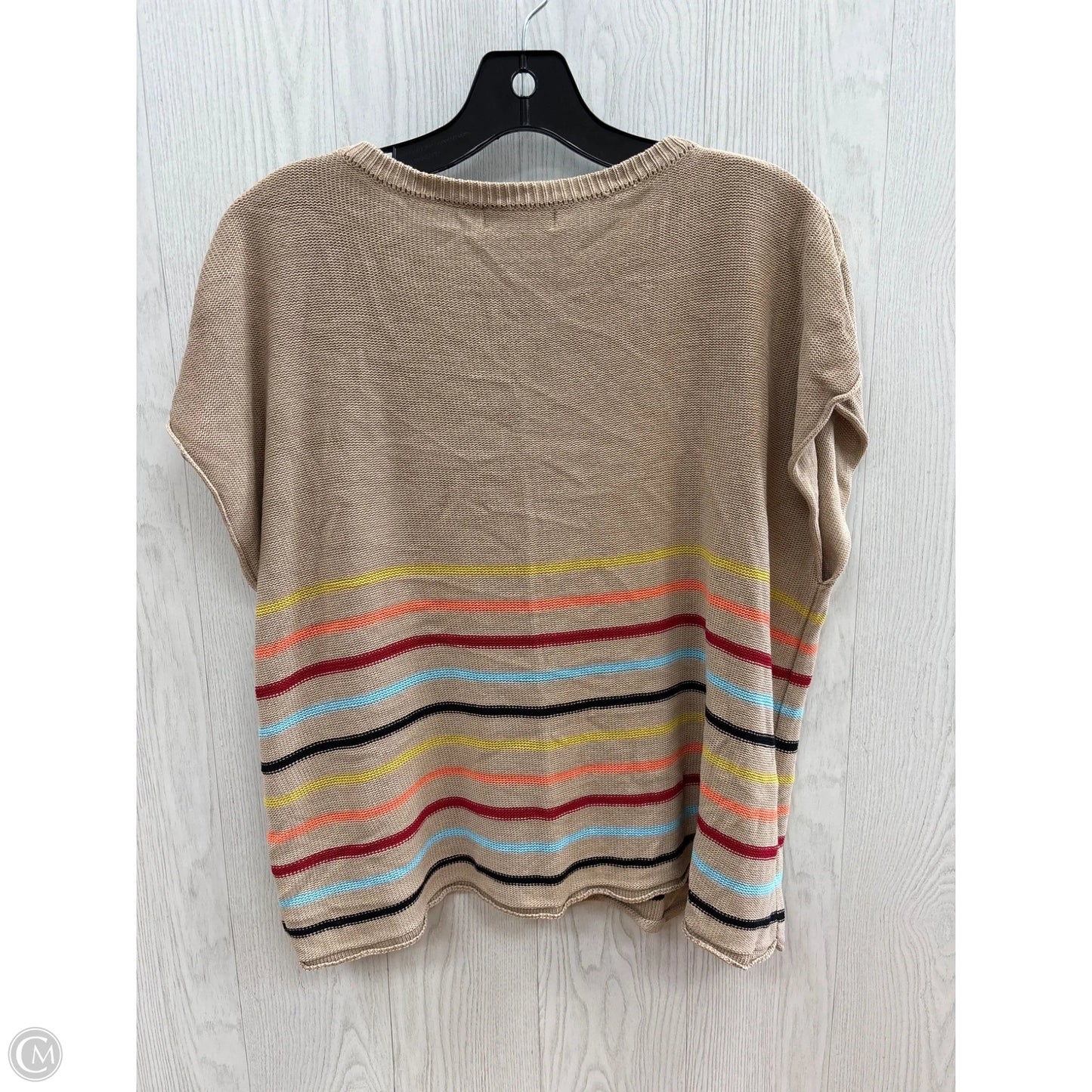 Top Short Sleeve By Zeagoo In Tan, Size: Xxl