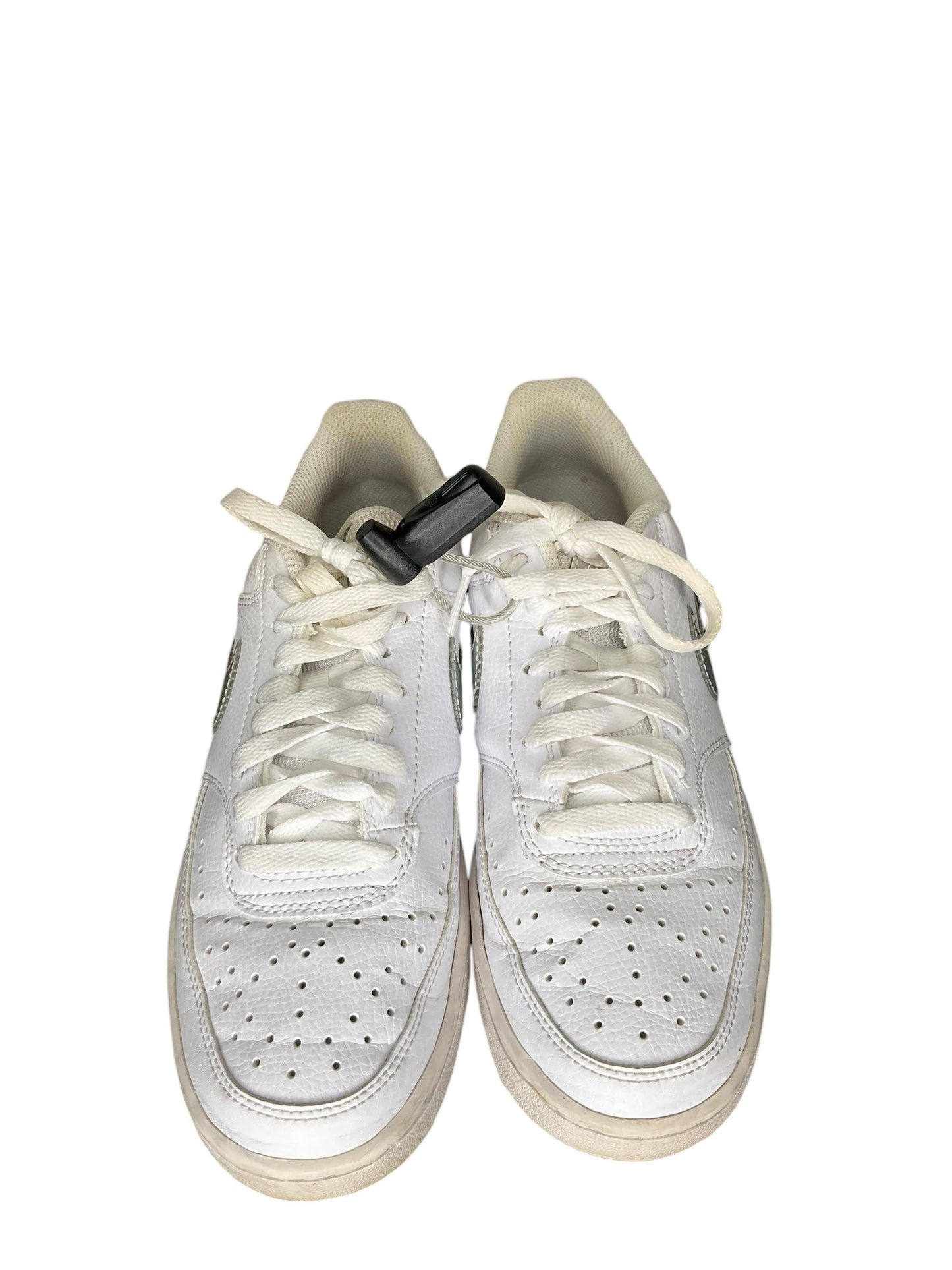 Shoes Sneakers By Nike In White, Size: 7.5