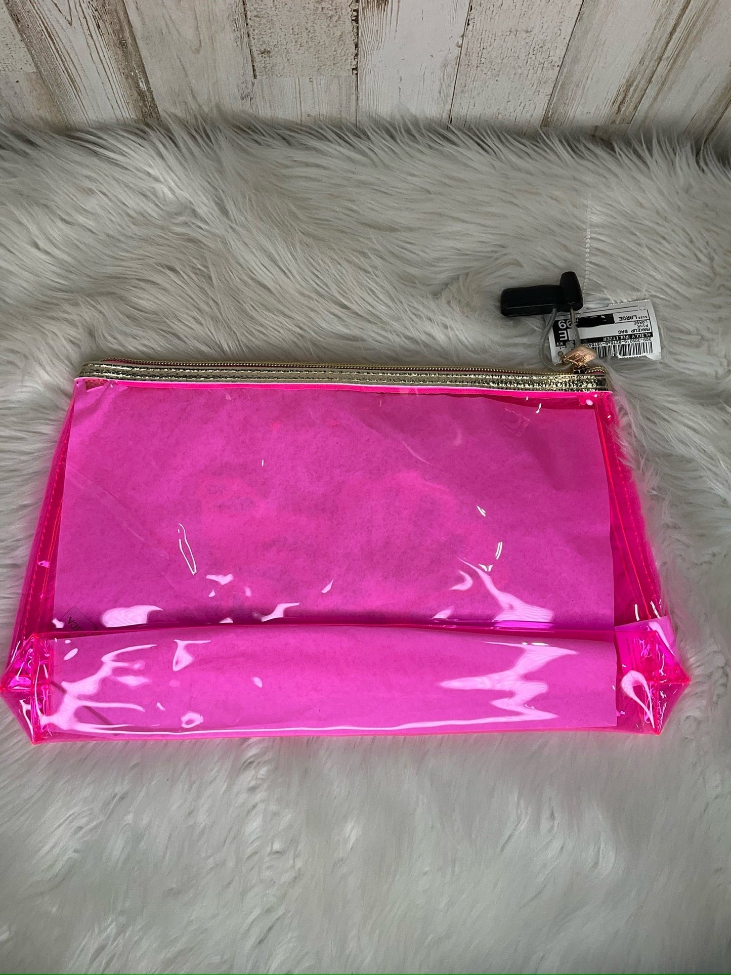 Makeup Bag By Lilly Pulitzer  Size: Large