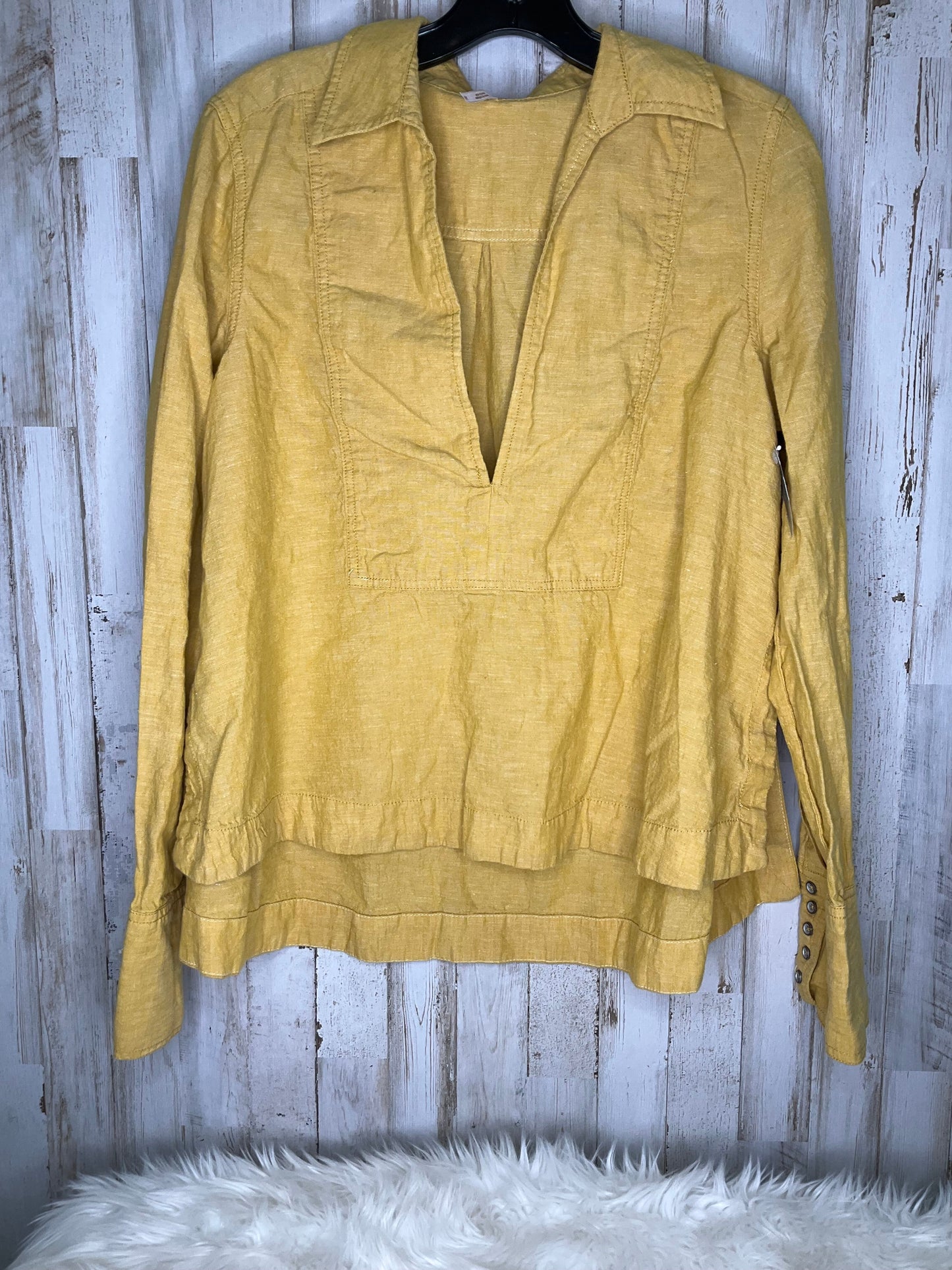 Yellow Top Long Sleeve Free People, Size M