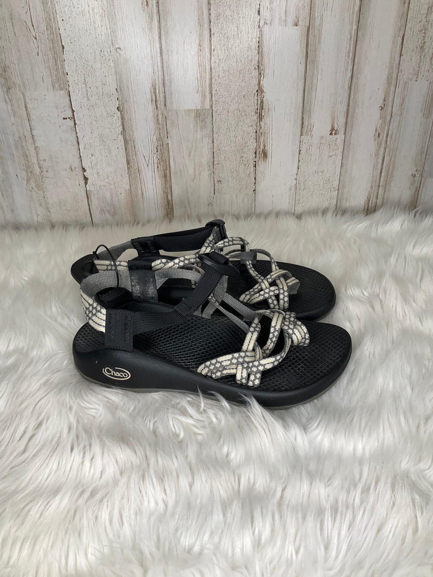 Cream Sandals Sport Chacos, Size 7