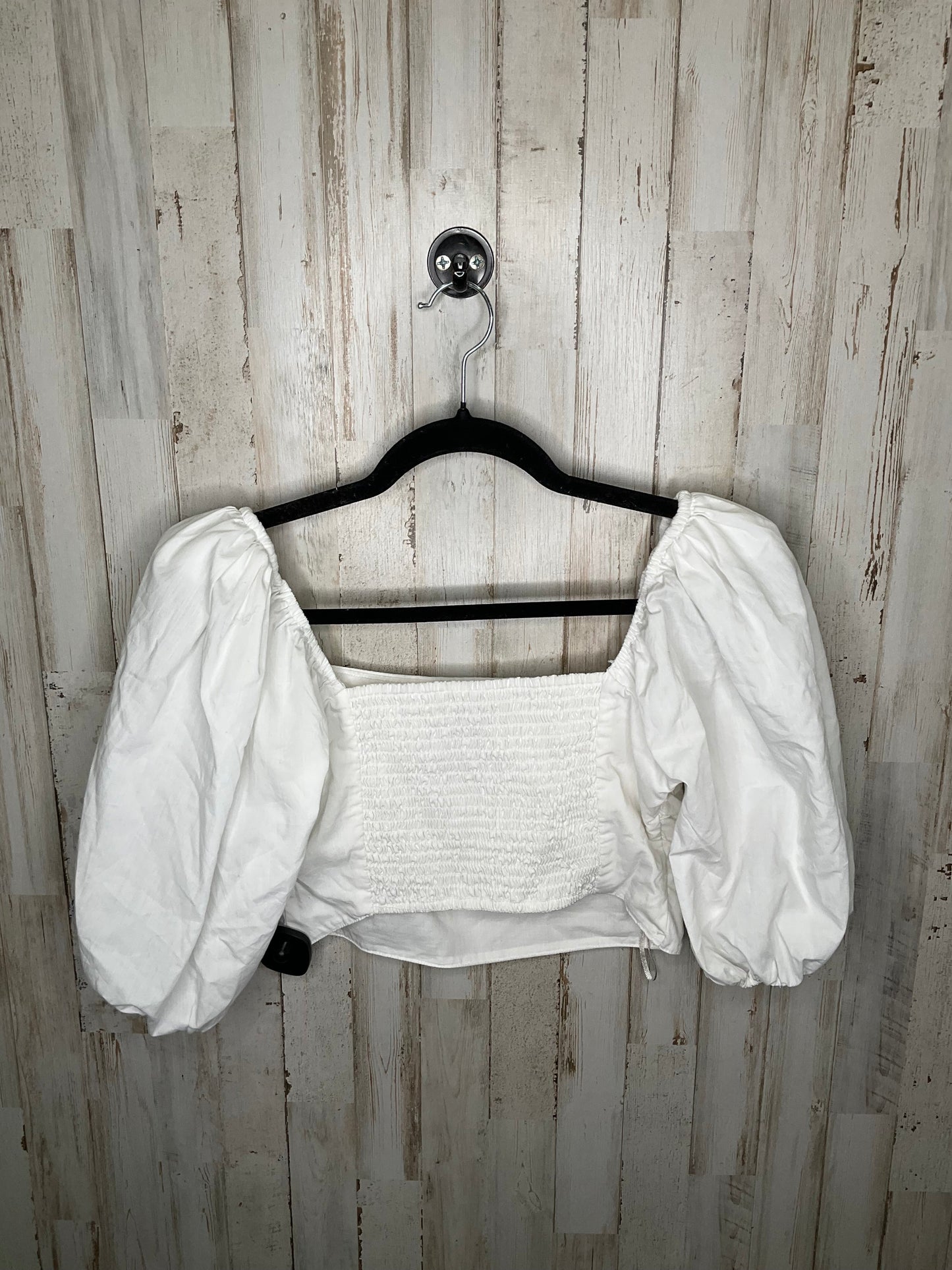 White Top 3/4 Sleeve Abercrombie And Fitch, Size S