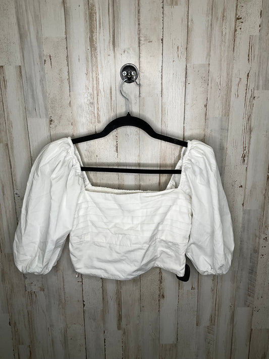 White Top 3/4 Sleeve Abercrombie And Fitch, Size S