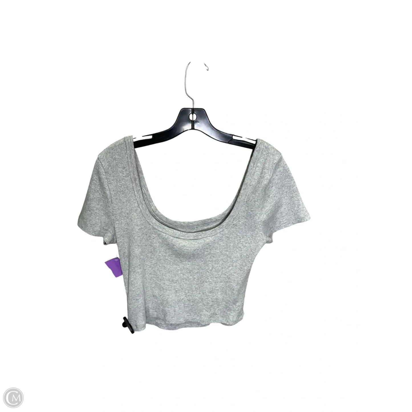 Top Short Sleeve By Universal Thread In Grey, Size: M