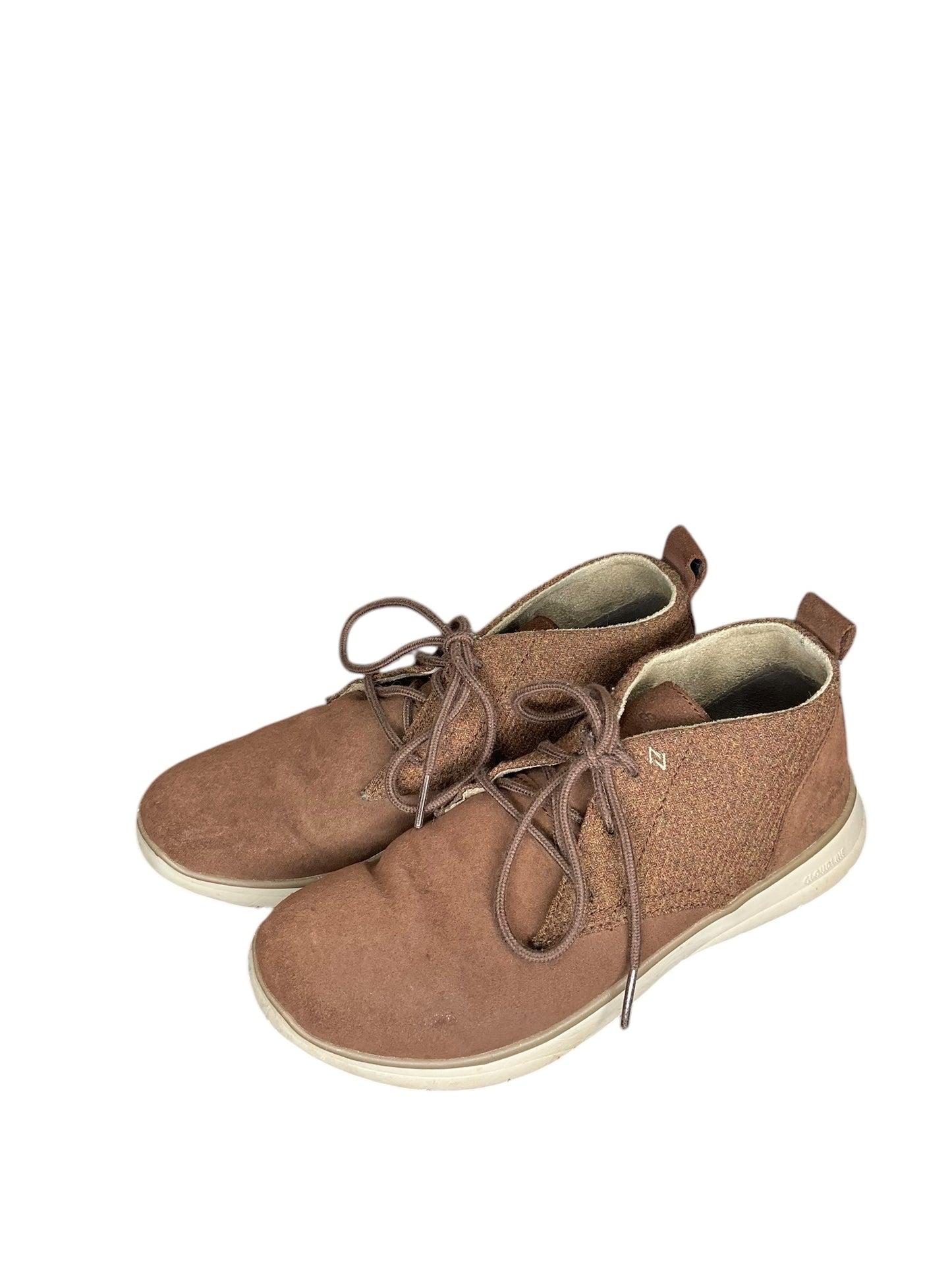 Shoes Sneakers By Eddie Bauer In Brown, Size: 7.5