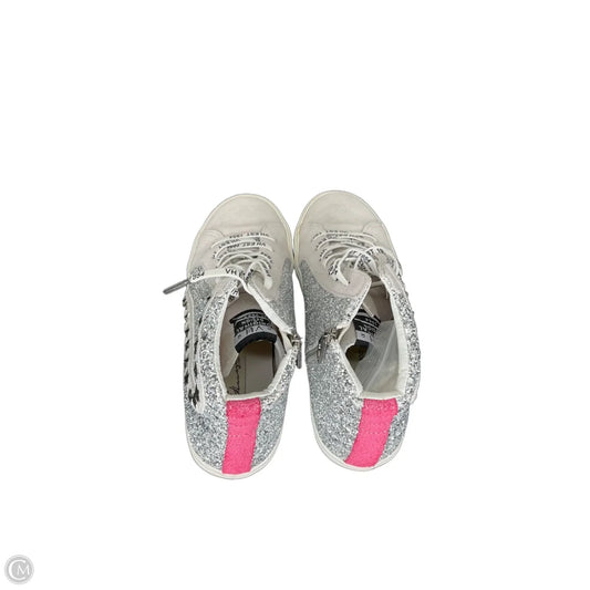 Shoes Sneakers By Vintage Havana In Silver, Size: 10