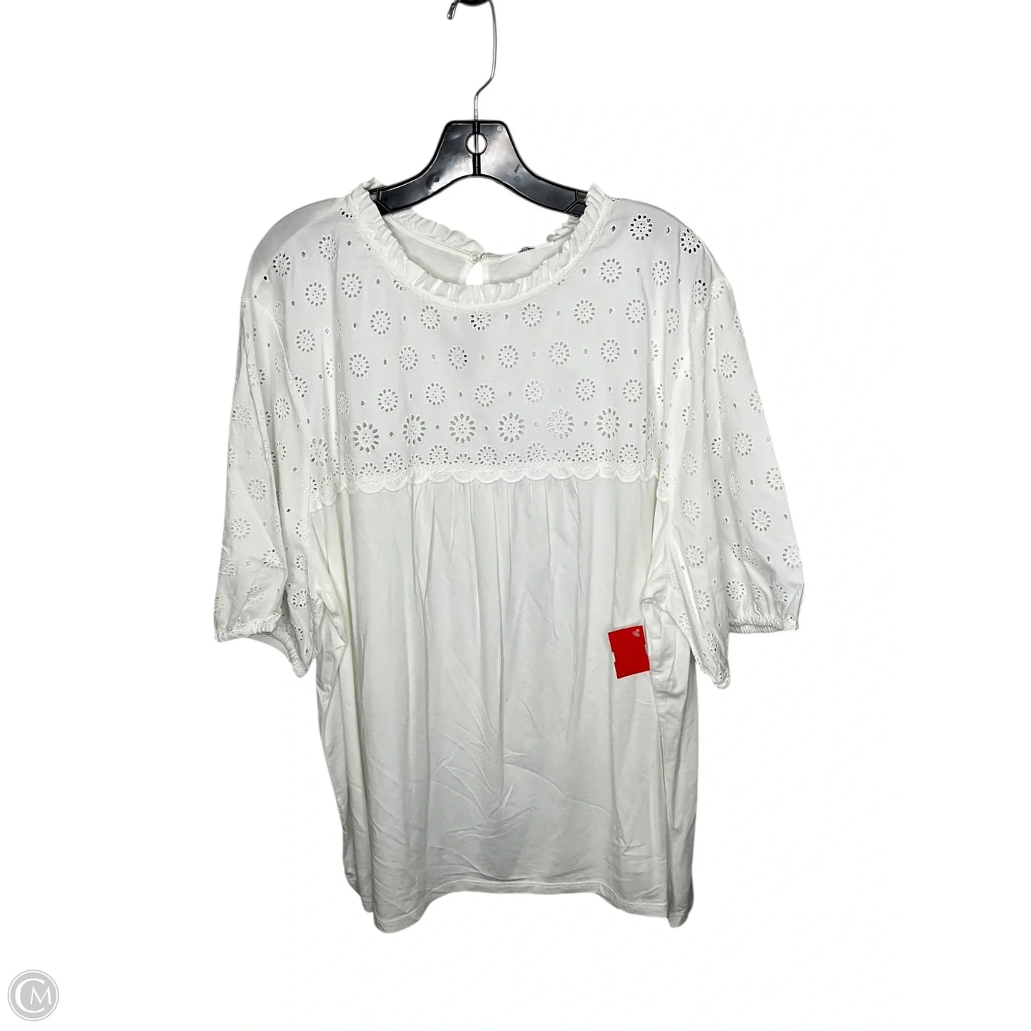 Top Short Sleeve By Crown And Ivy In White, Size: 3x