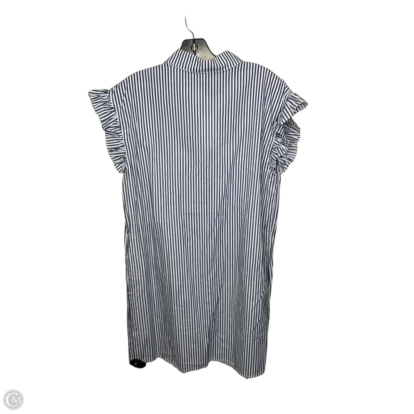 Dress Casual Short By Clothes Mentor In Striped Pattern, Size: M