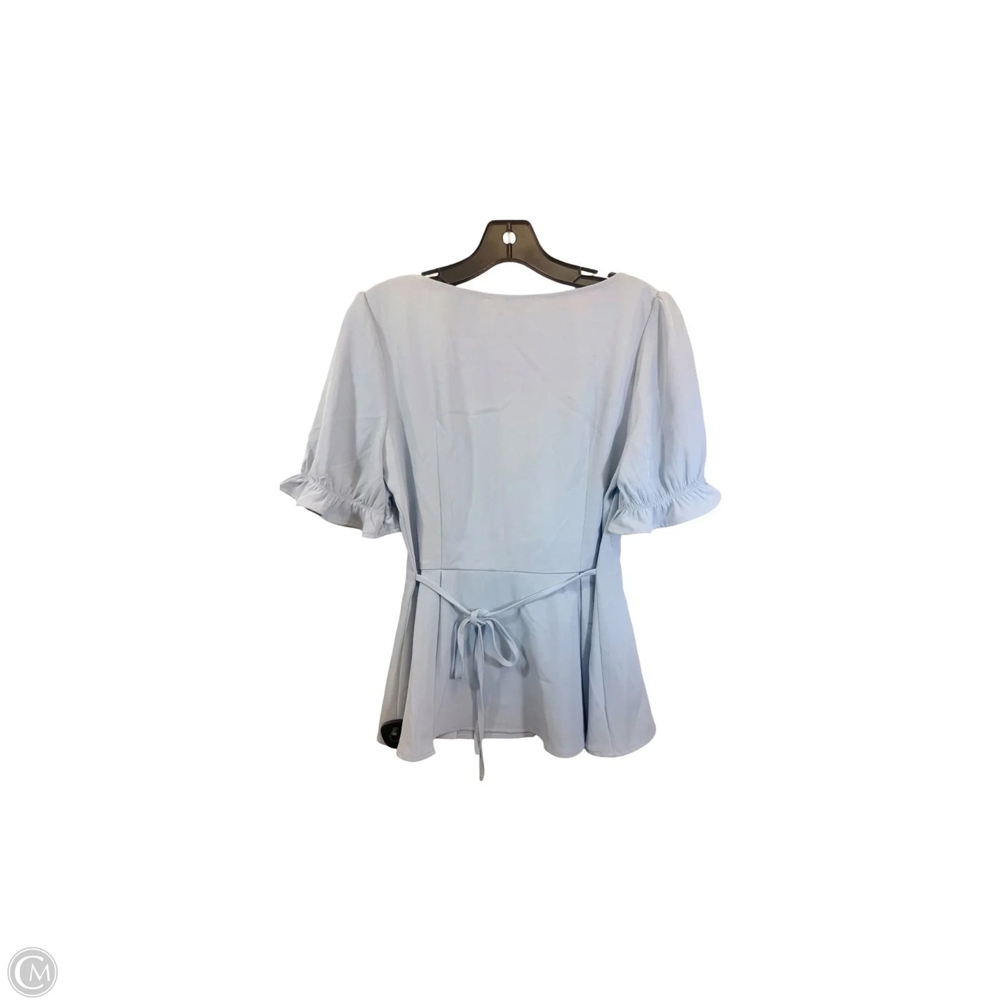 Top Short Sleeve By Petal & Pup In Blue, Size: M