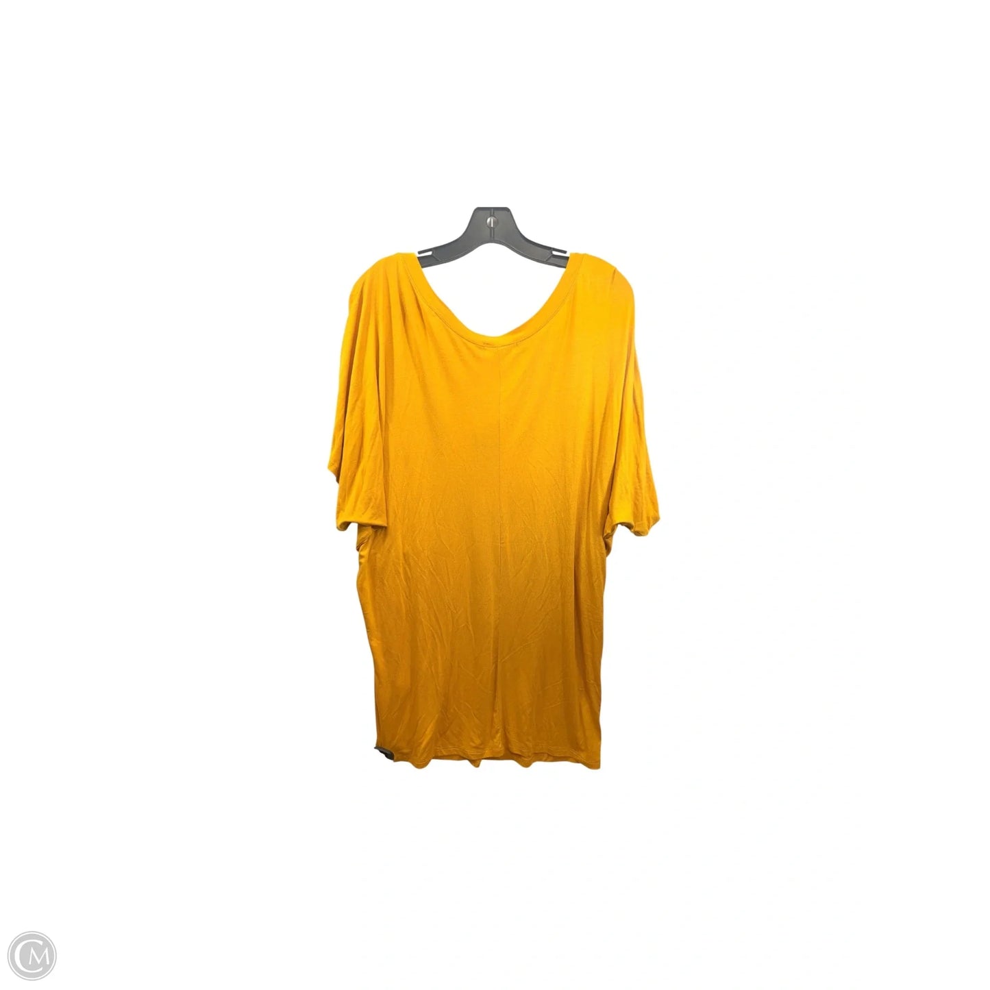 Top Short Sleeve Basic By Free to Live In Yellow, Size: Xxl