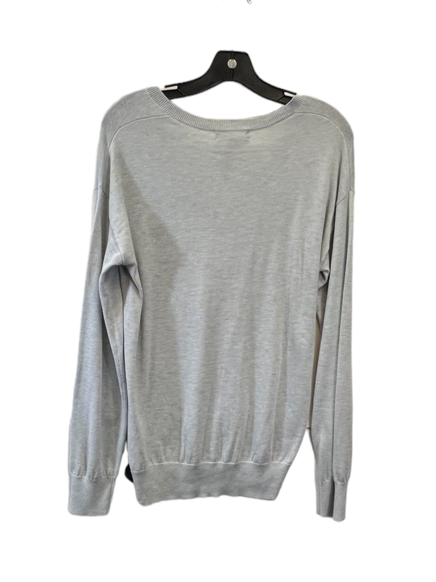 Top Long Sleeve By Treasure And Bond In Grey, Size: Xs