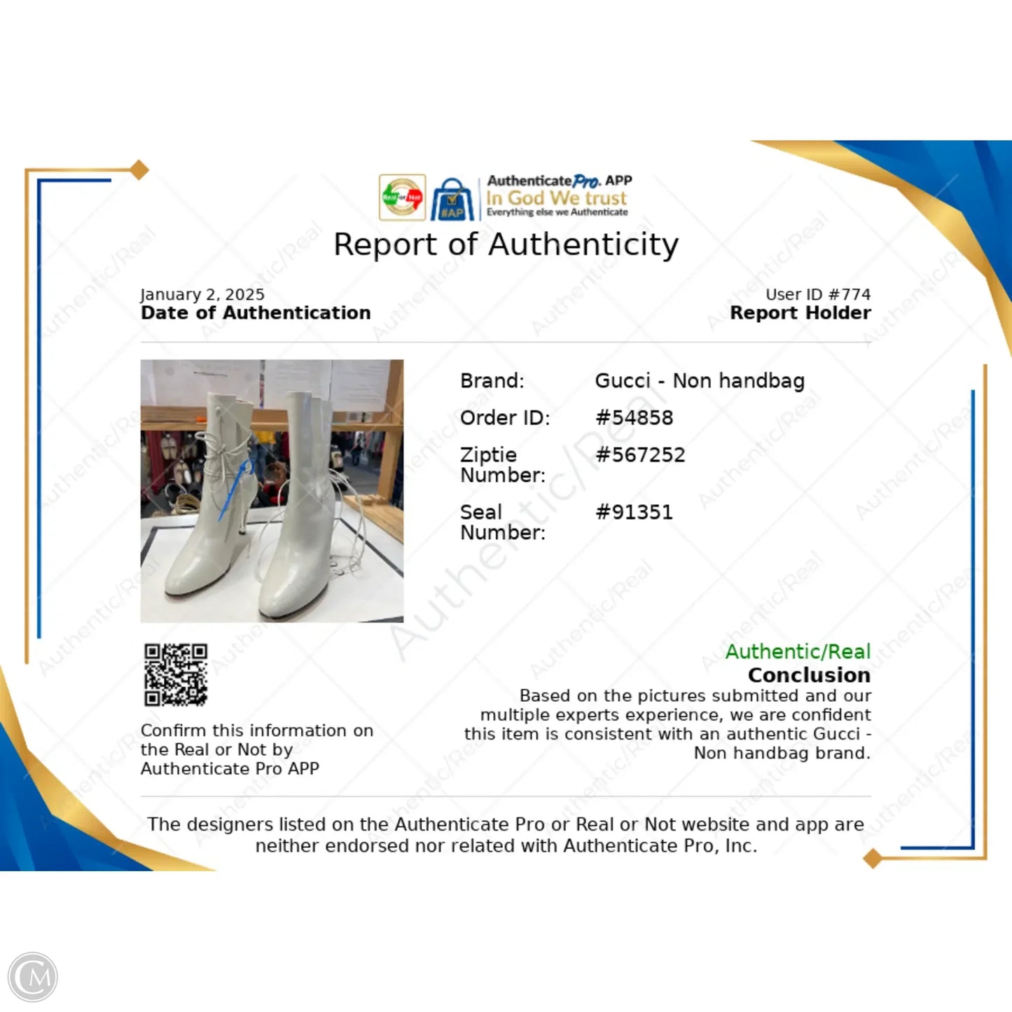 Boots Luxury Designer By Gucci In White, Size: 9