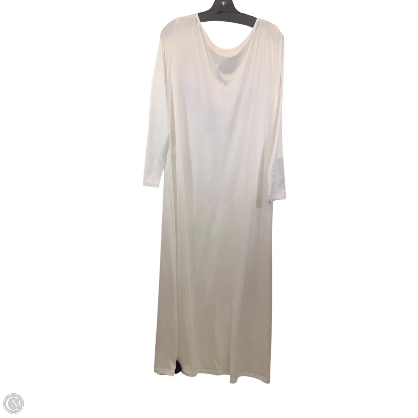 Dress Casual Maxi  In White, Size: L