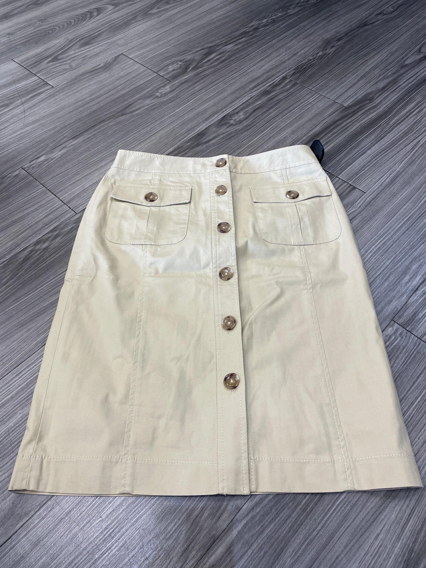 Skirt Midi By Banana Republic  Size: 6