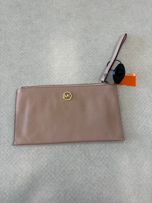 Wristlet Designer By Michael Kors  Size: Large