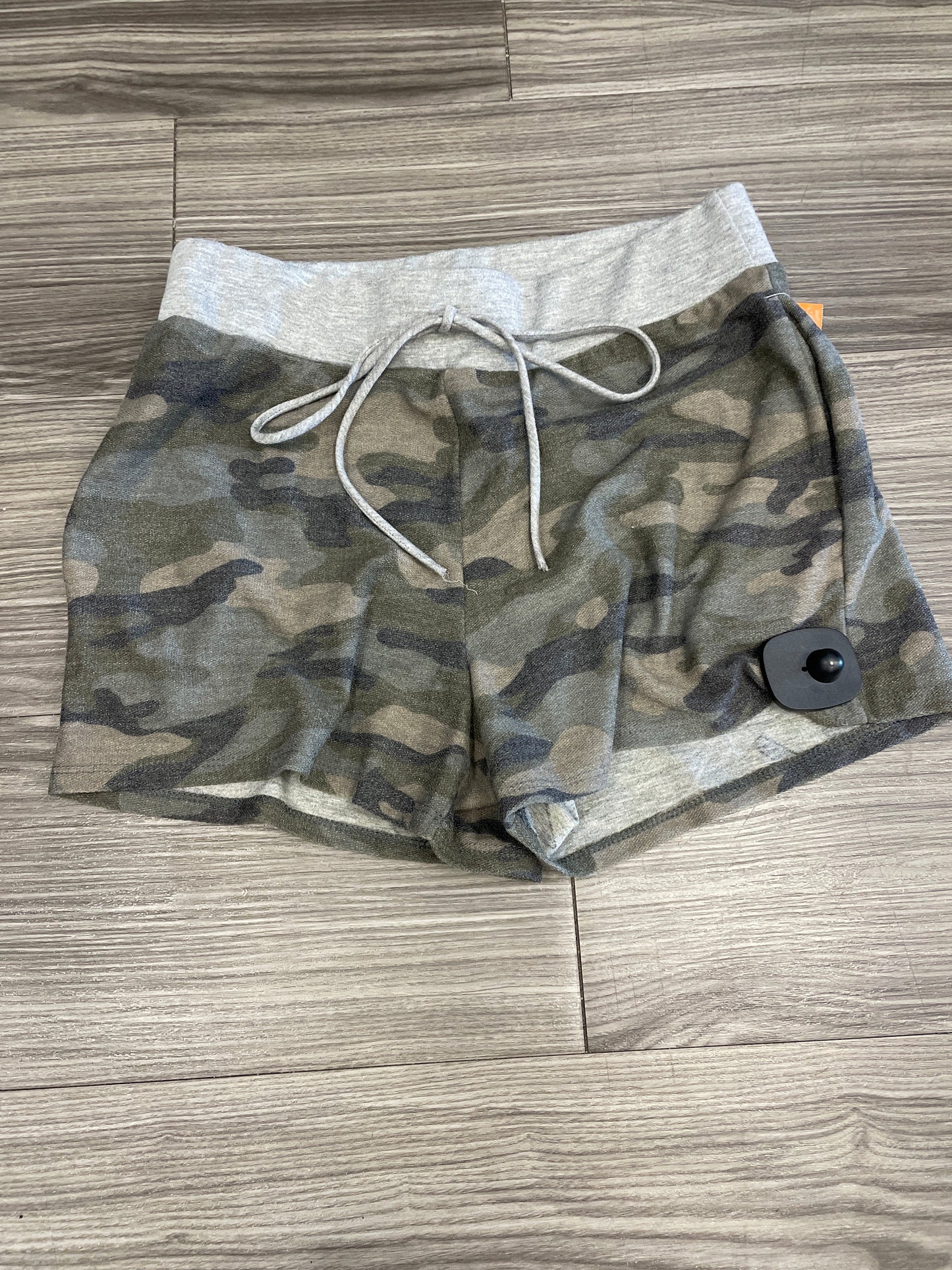 Shorts By 7th Ray  Size: M