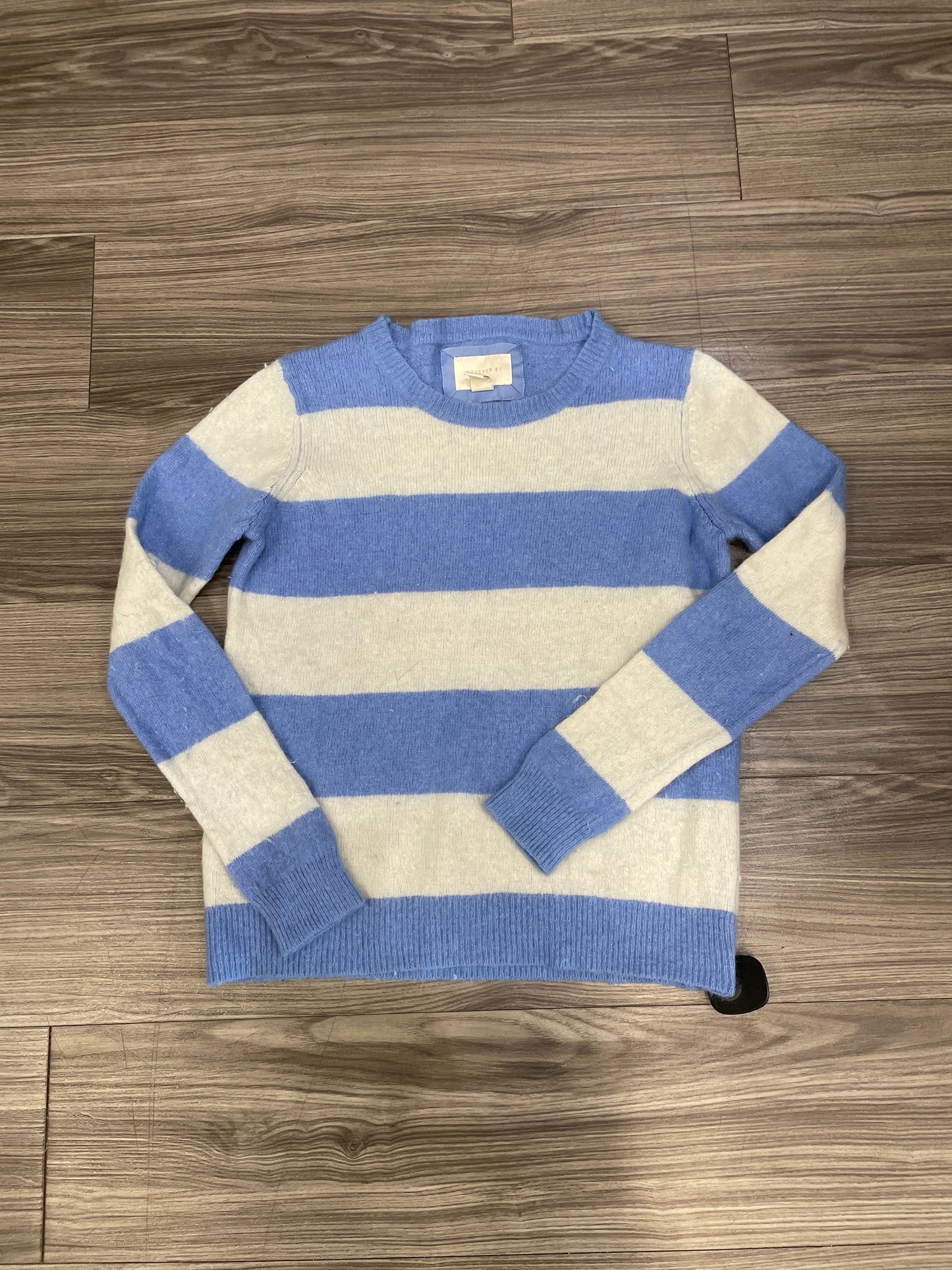 Striped Pattern Sweater Forever 21, Size M