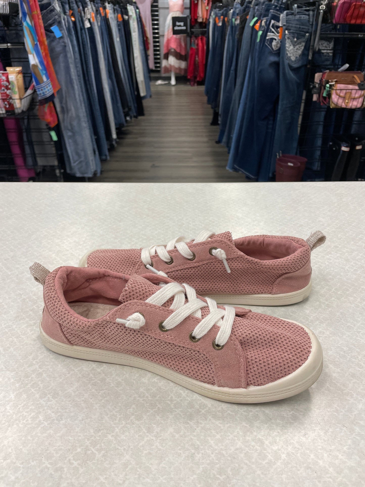 Pink & White Shoes Sneakers Maurices, Size 7