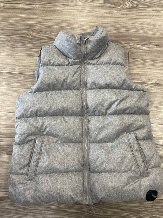 Vest Puffer & Quilted By Old Navy In Grey, Size: L