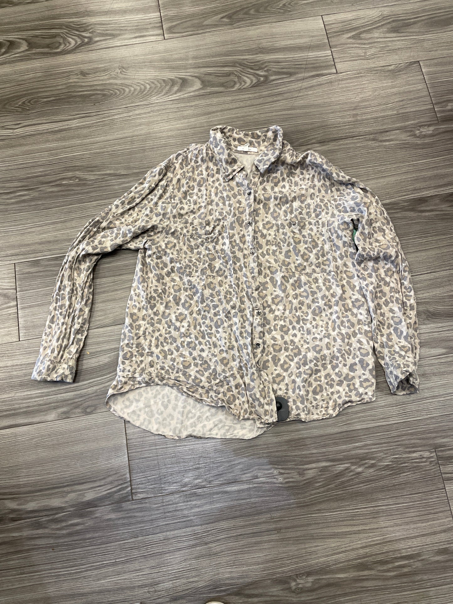 Blouse Long Sleeve By Maurices In Animal Print, Size: L