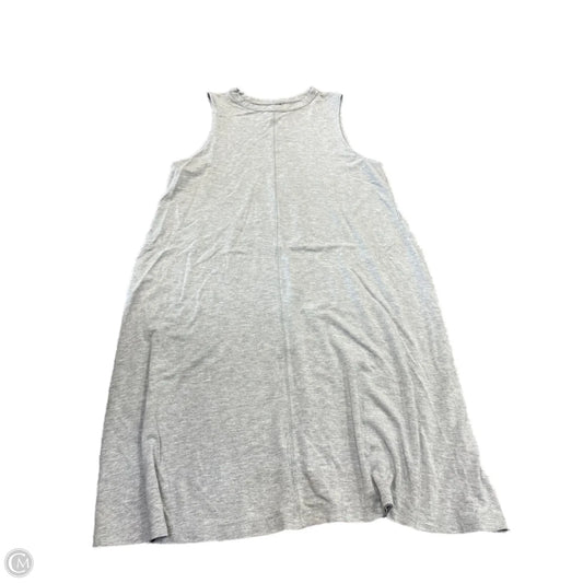 Dress Casual Short By Time And Tru In Grey, Size: M