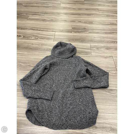 Sweater By Tahari In Grey, Size: Xs